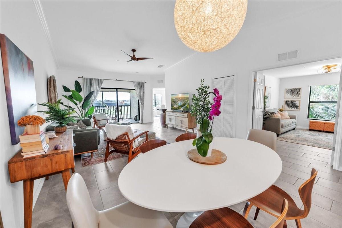 Image 18 of 74 For 5711 Palmer Circle 206