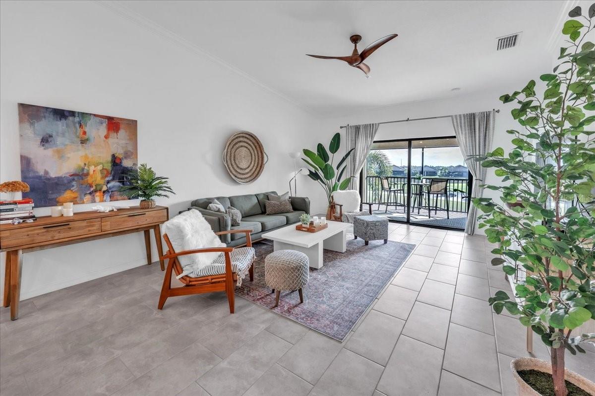 Image 19 of 74 For 5711 Palmer Circle 206