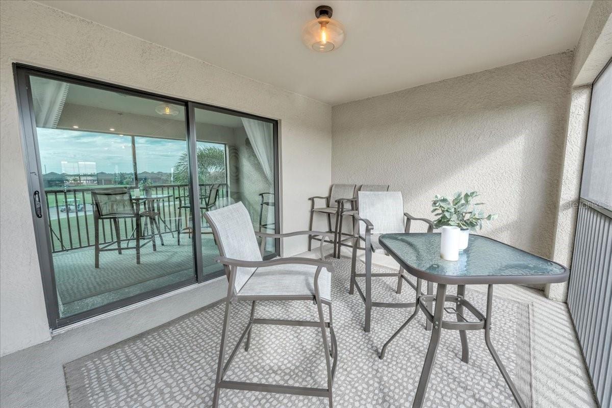 Image 27 of 74 For 5711 Palmer Circle 206