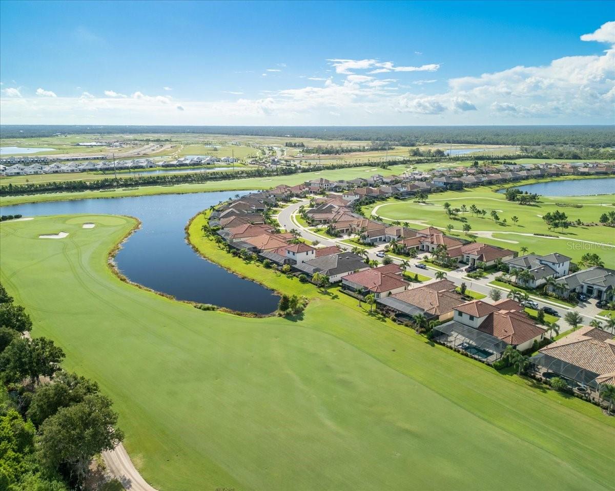 Image 34 of 74 For 5711 Palmer Circle 206