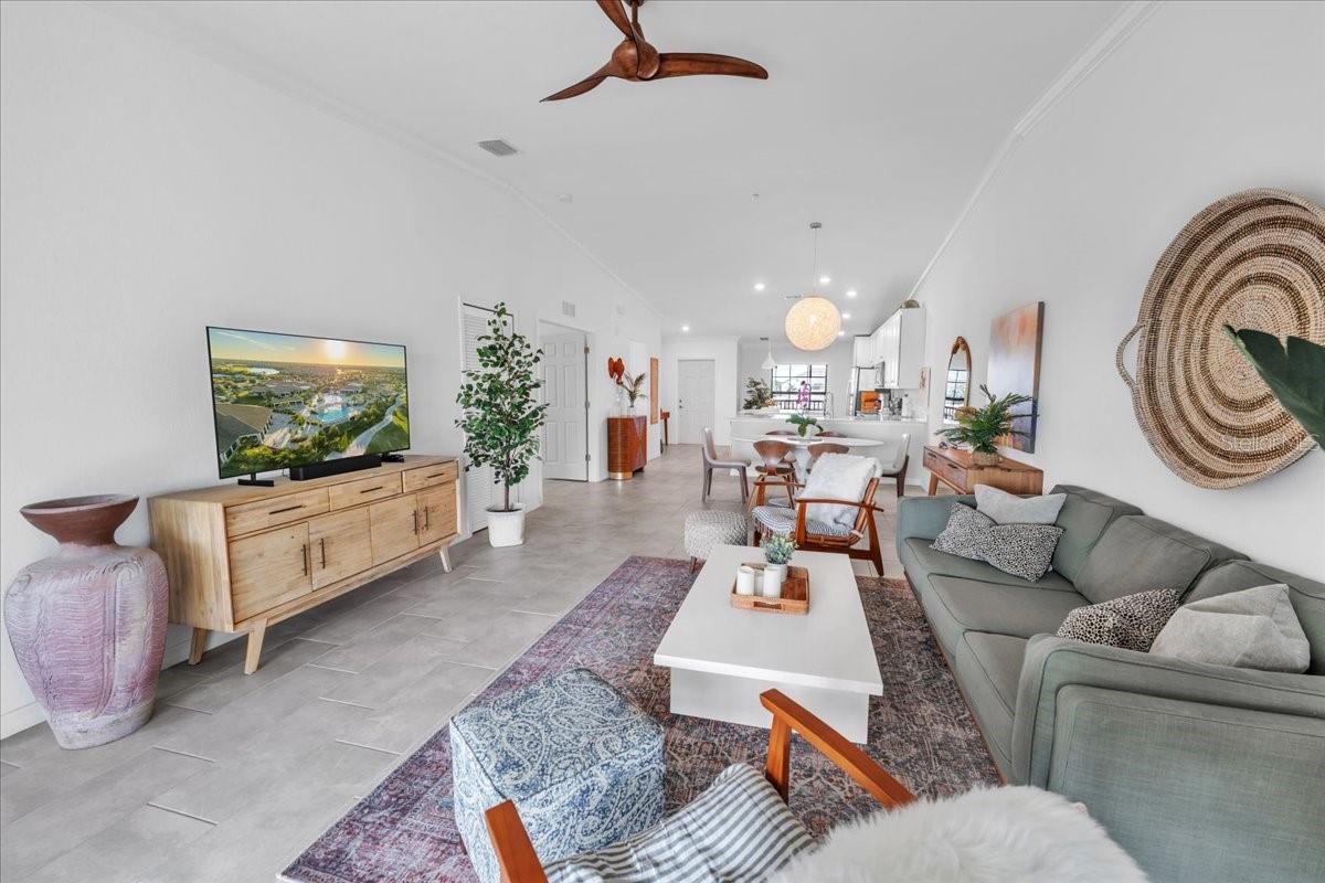 Image 5 of 74 For 5711 Palmer Circle 206