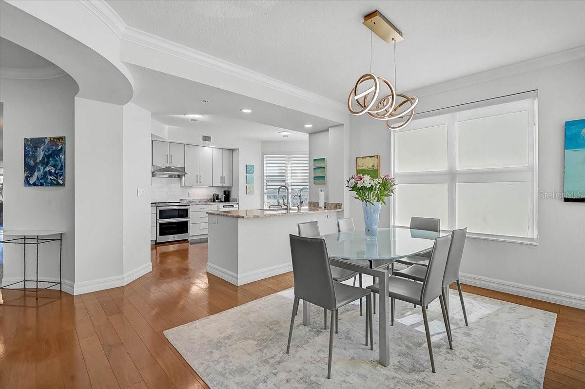 Image 17 of 63 For 409 Point Road 601