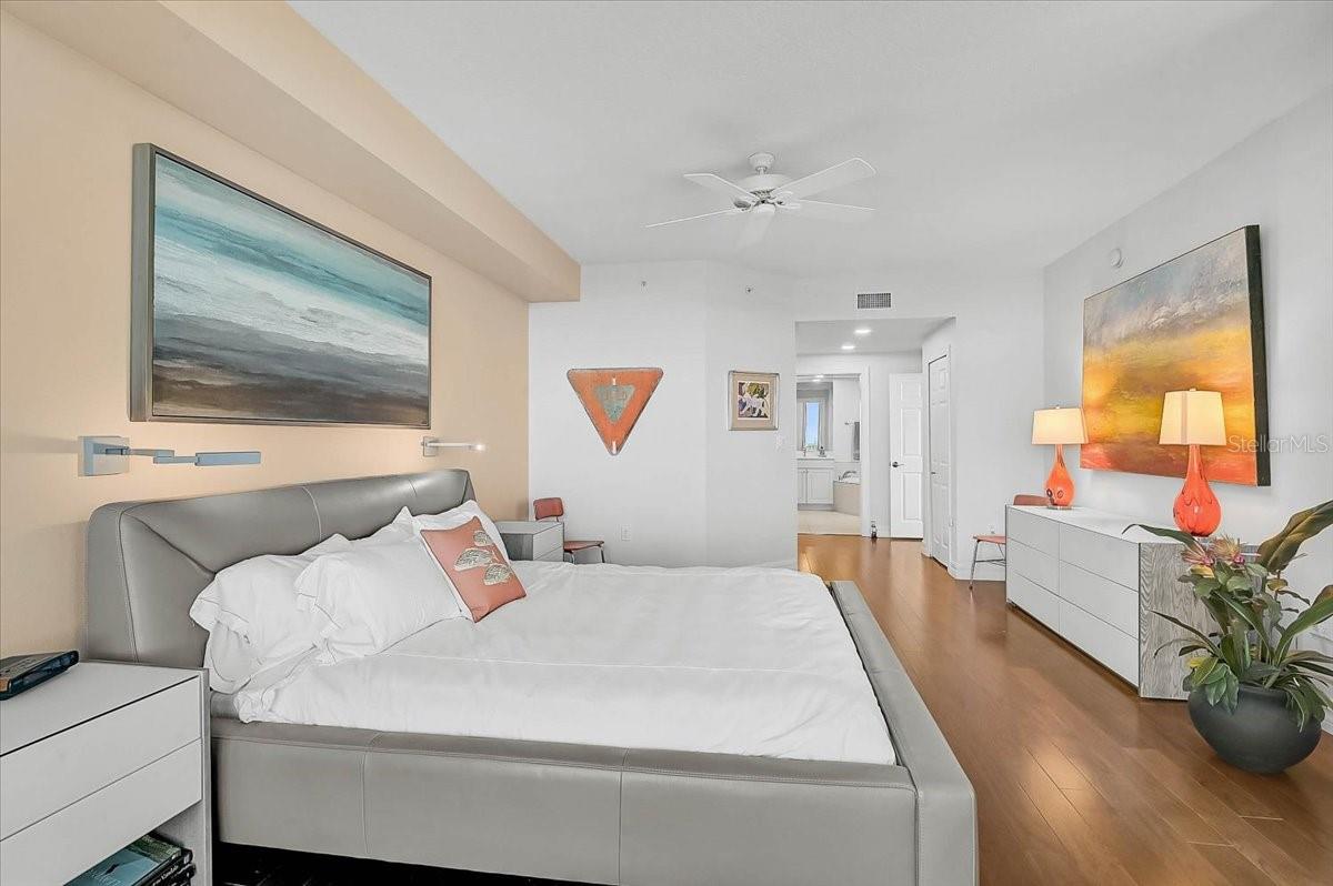 Image 20 of 63 For 409 Point Road 601