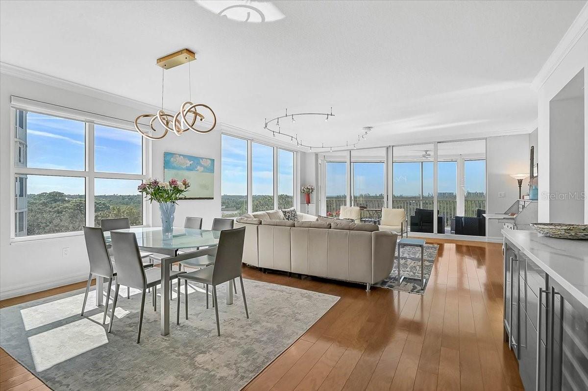 Image 7 of 63 For 409 Point Road 601