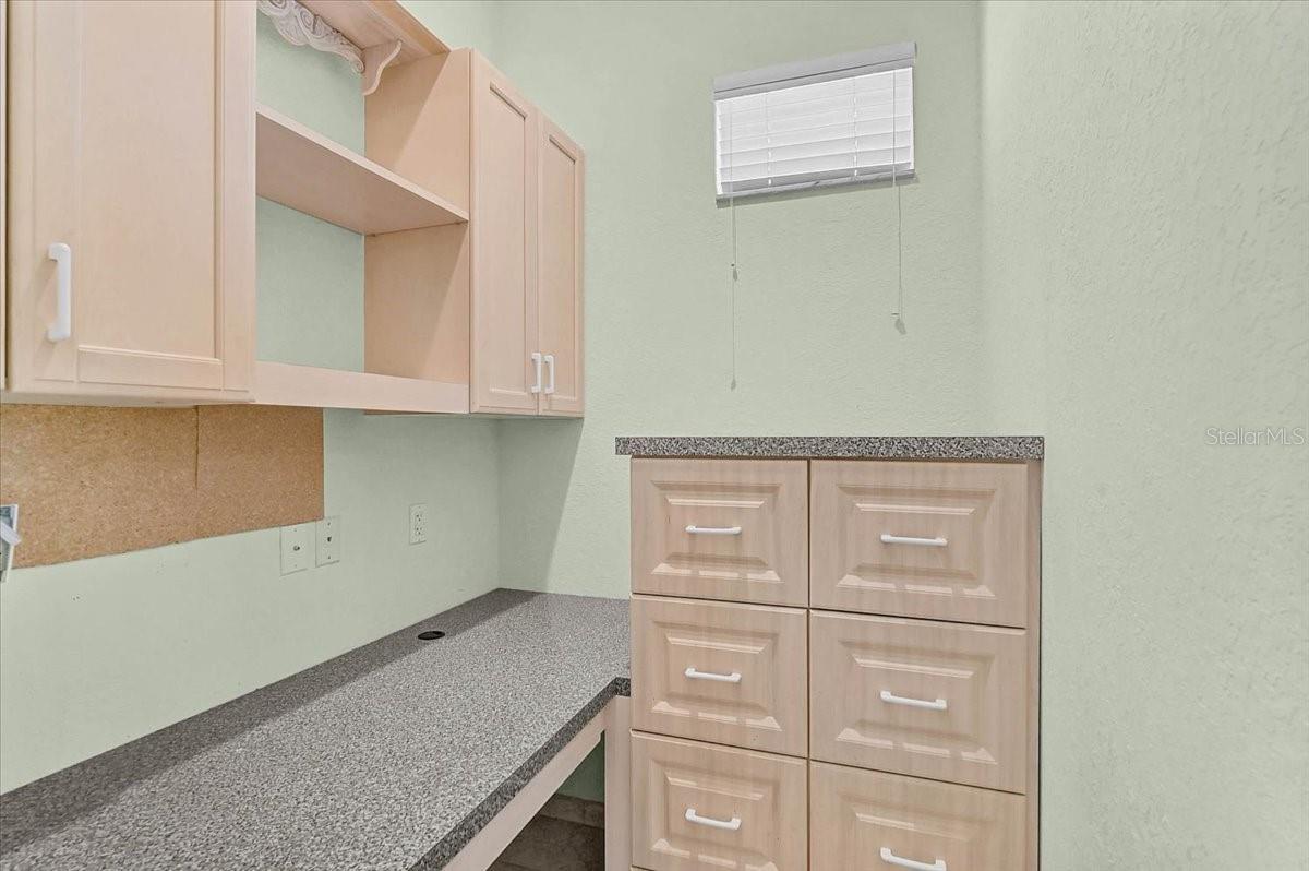 Image 16 of 47 For 4708 Sweetmeadow Circle