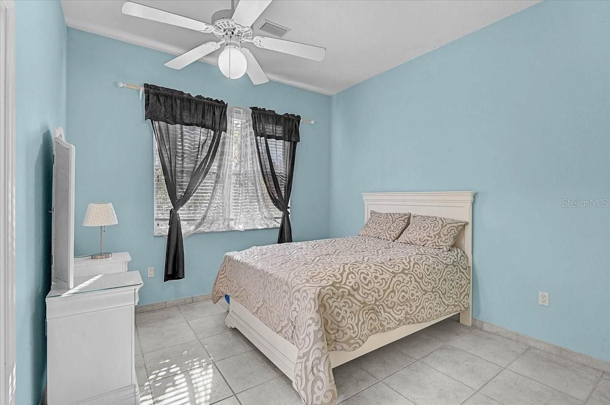 Image 25 of 47 For 4708 Sweetmeadow Circle