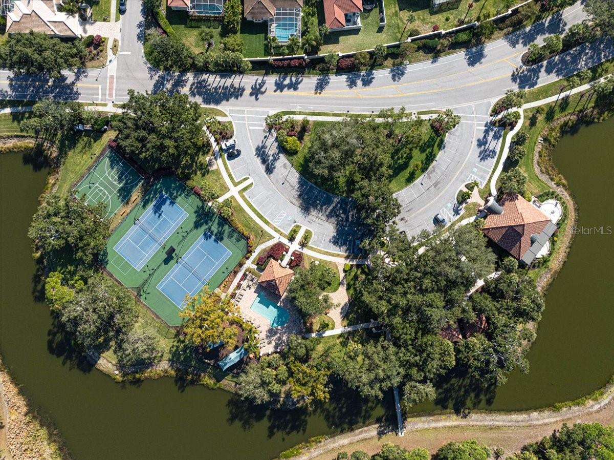 Image 46 of 47 For 4708 Sweetmeadow Circle