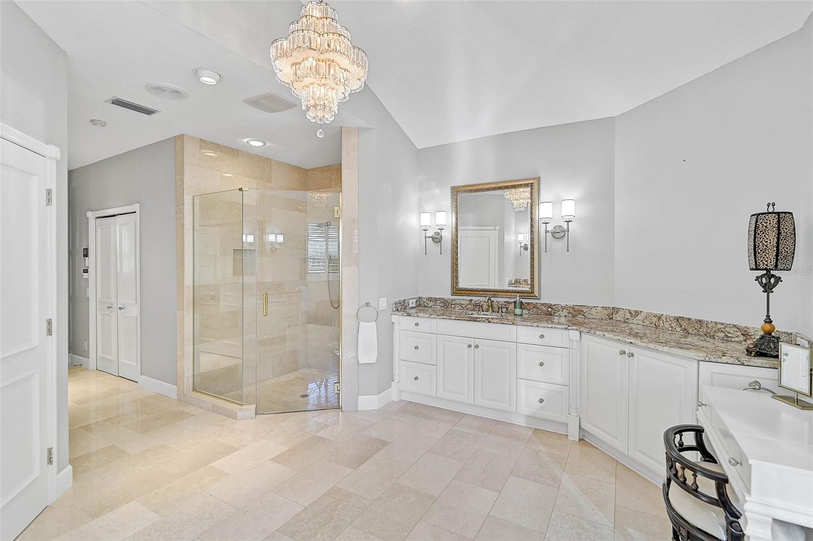 Image 28 of 73 For 662 Fernwalk Lane