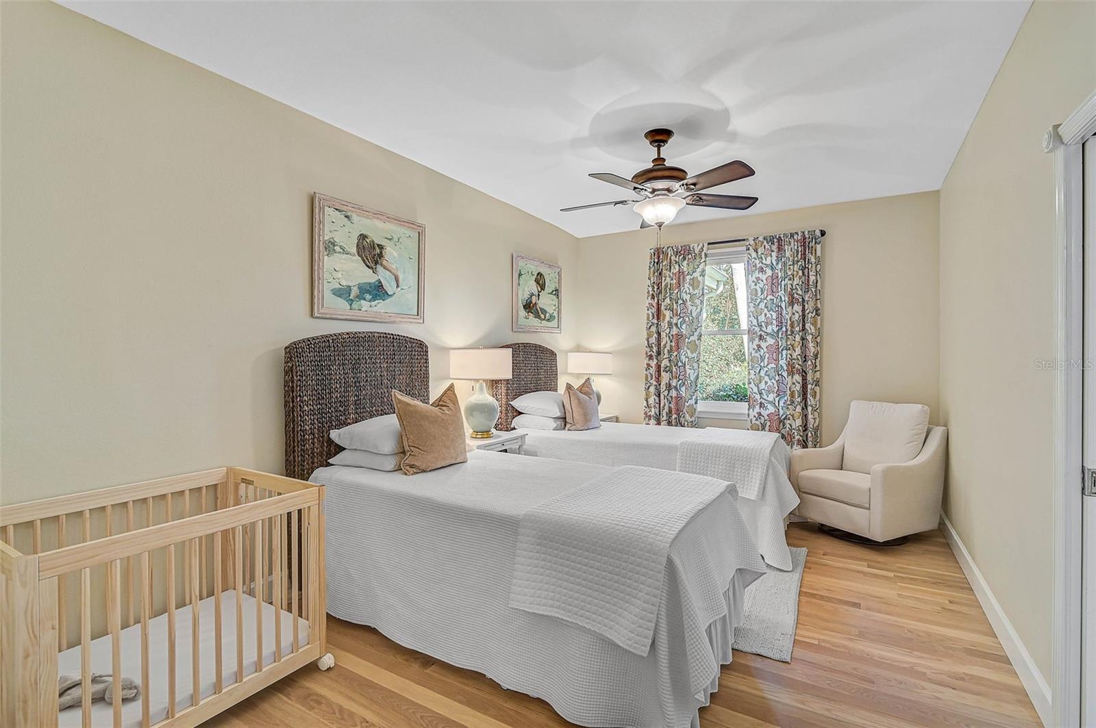 Image 34 of 73 For 662 Fernwalk Lane