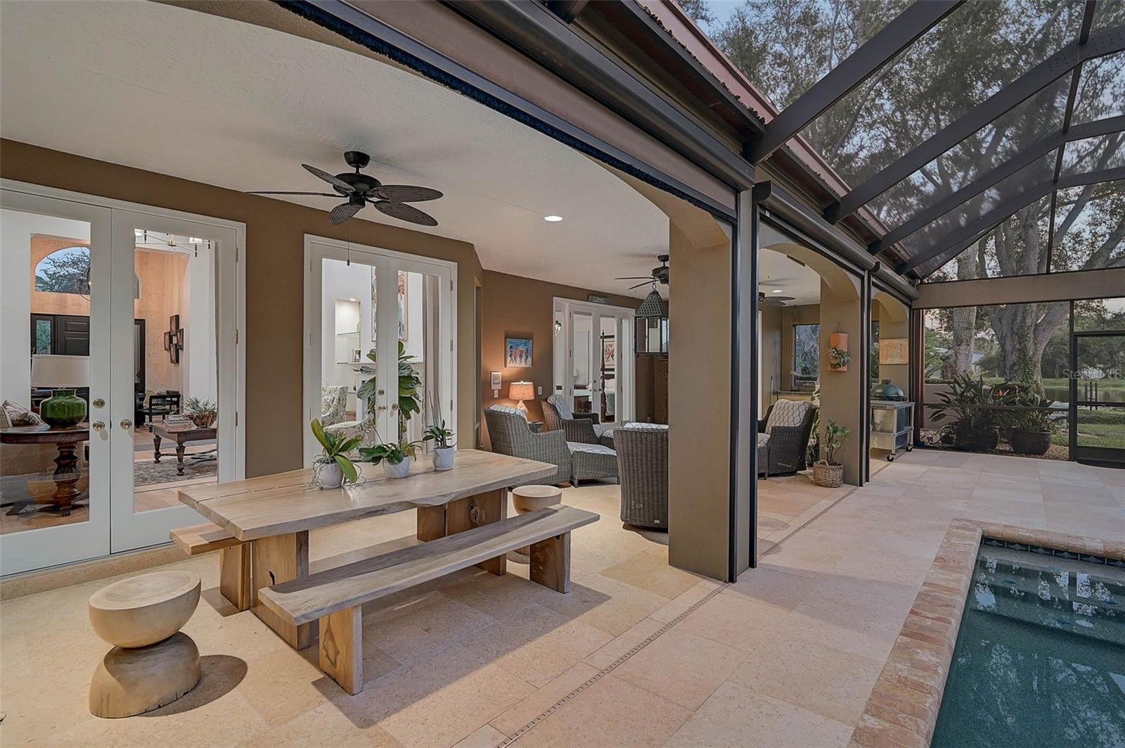 Image 43 of 73 For 662 Fernwalk Lane