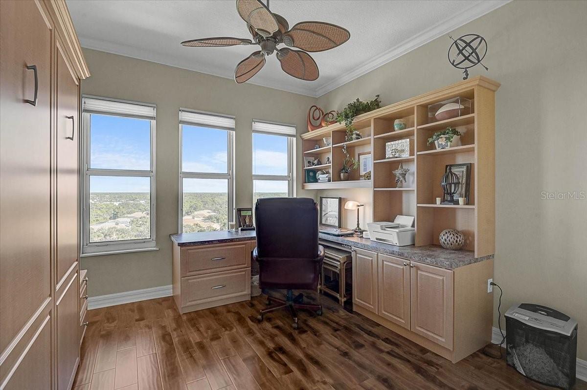 Listing photo id 26 for 401 Point Road 1001