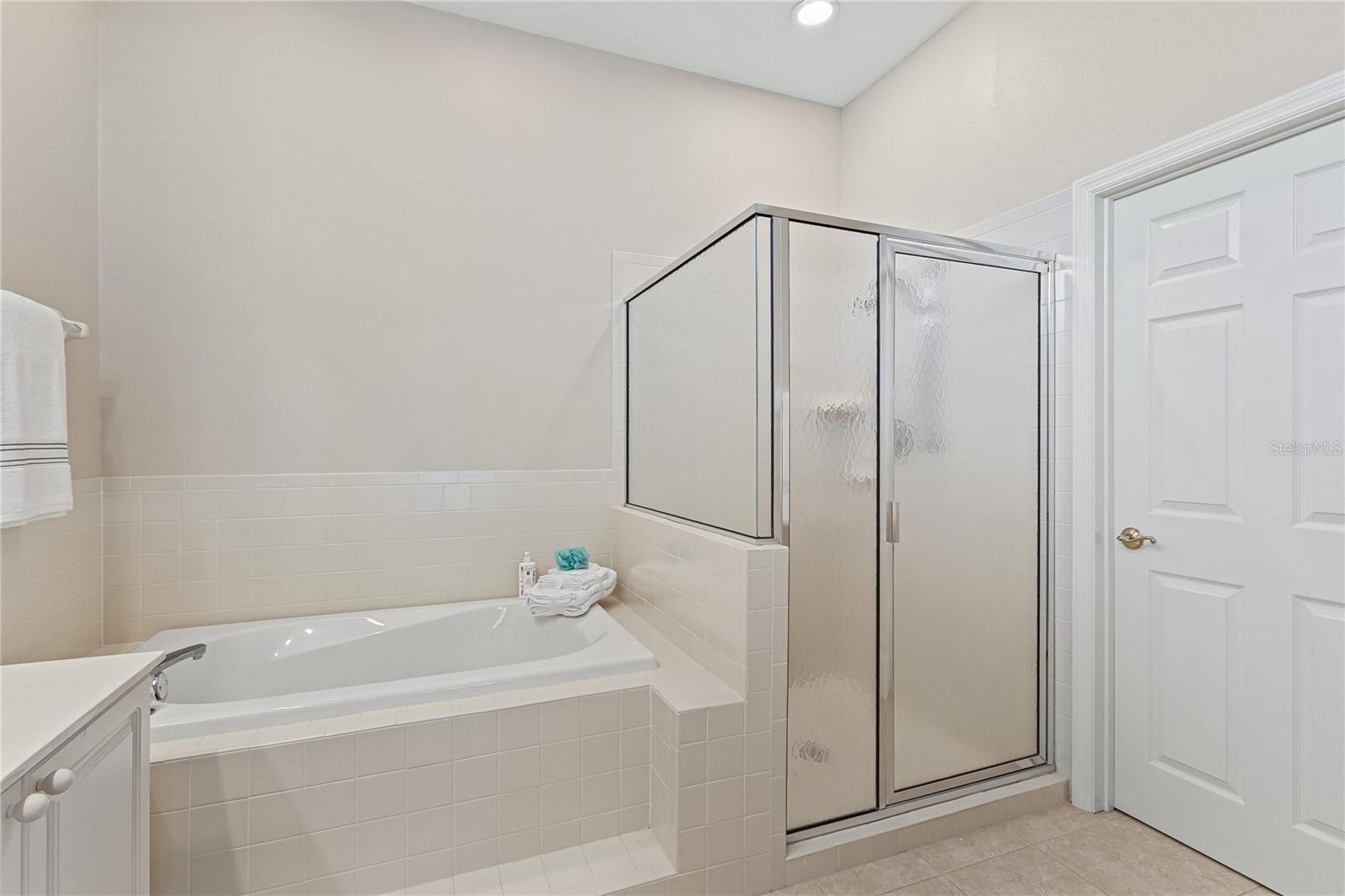 Image 42 of 80 For 8733 49th Terrace East