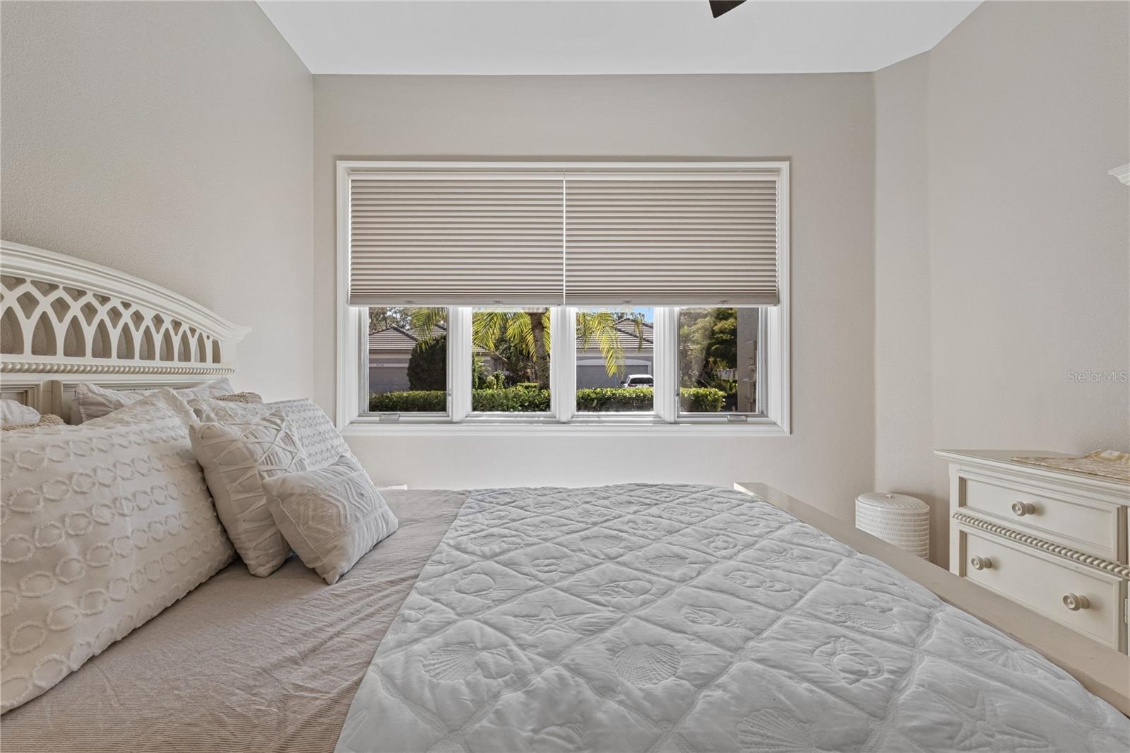 Image 44 of 80 For 8733 49th Terrace East