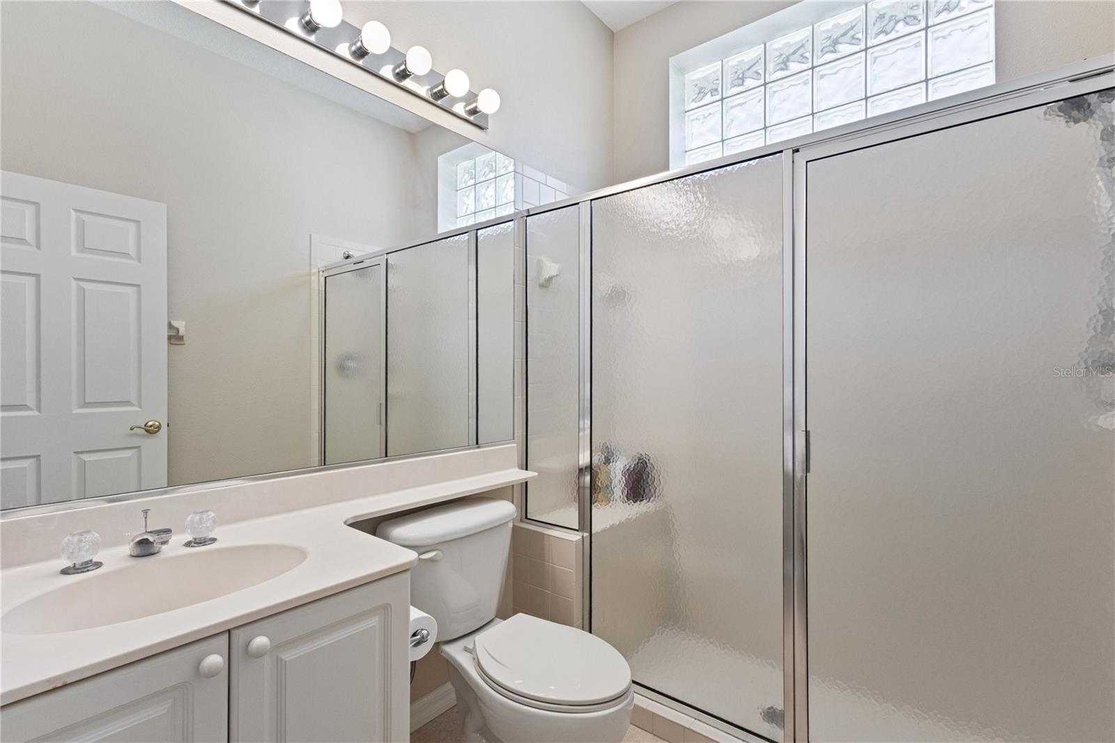 Image 47 of 80 For 8733 49th Terrace East