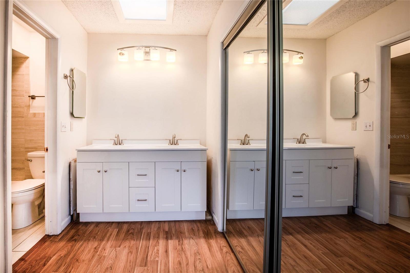 Image 21 of 40 For 7416 Clearview Drive