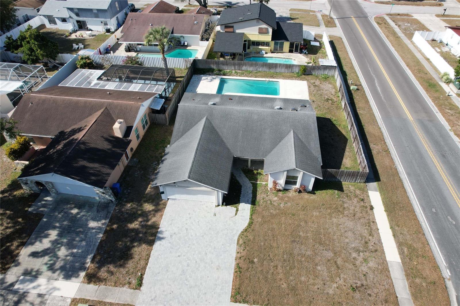 Image 3 of 40 For 7416 Clearview Drive