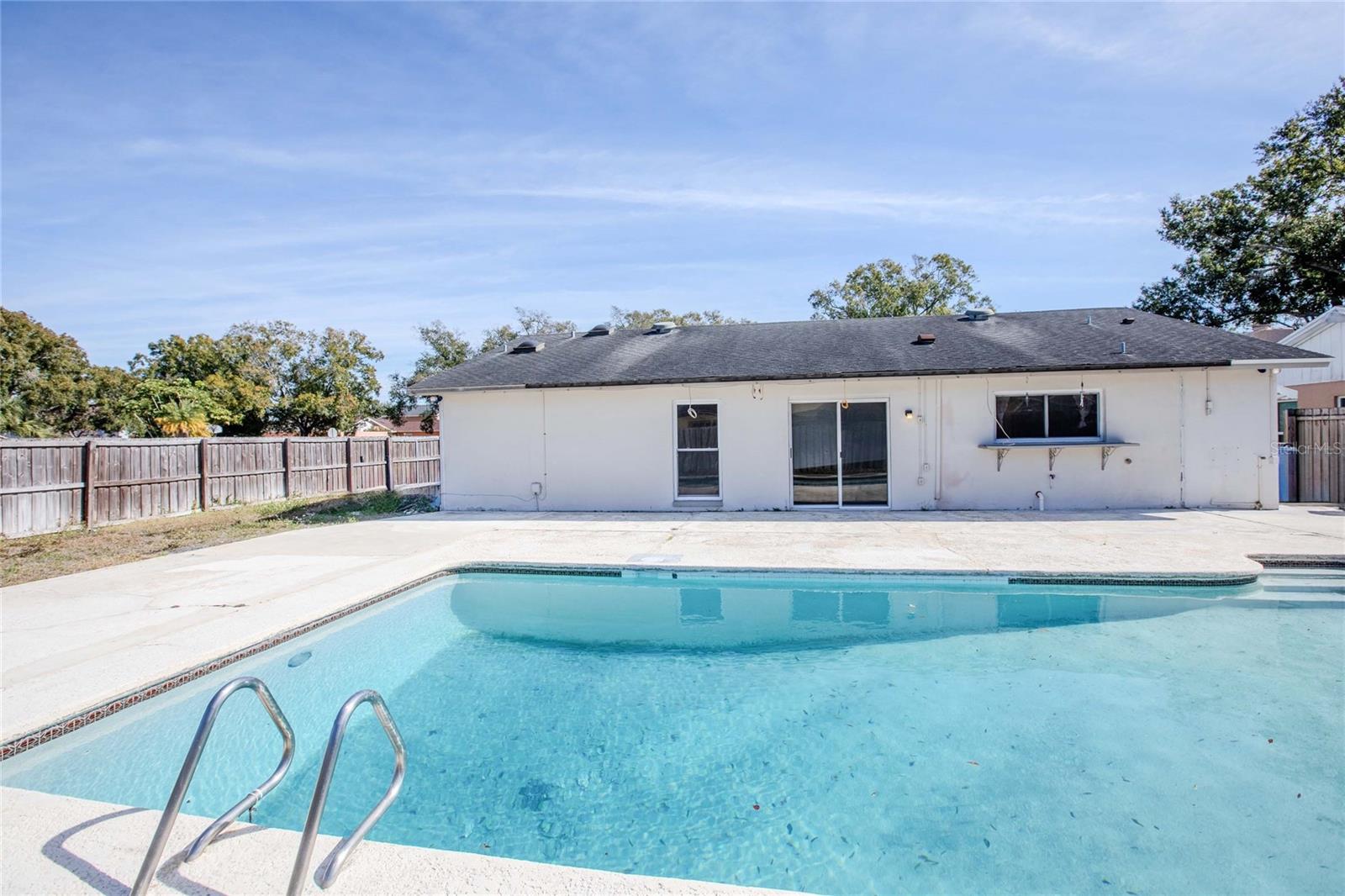 Image 31 of 40 For 7416 Clearview Drive