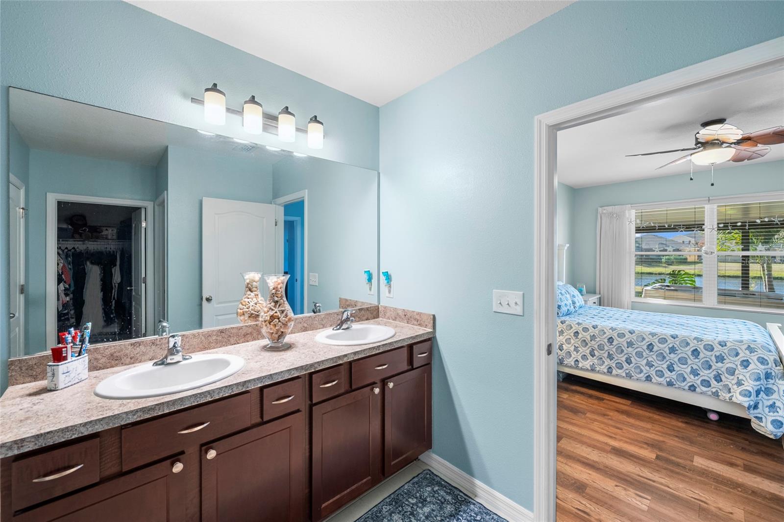 Image 14 of 37 For 15224 Peaceful Bull Place