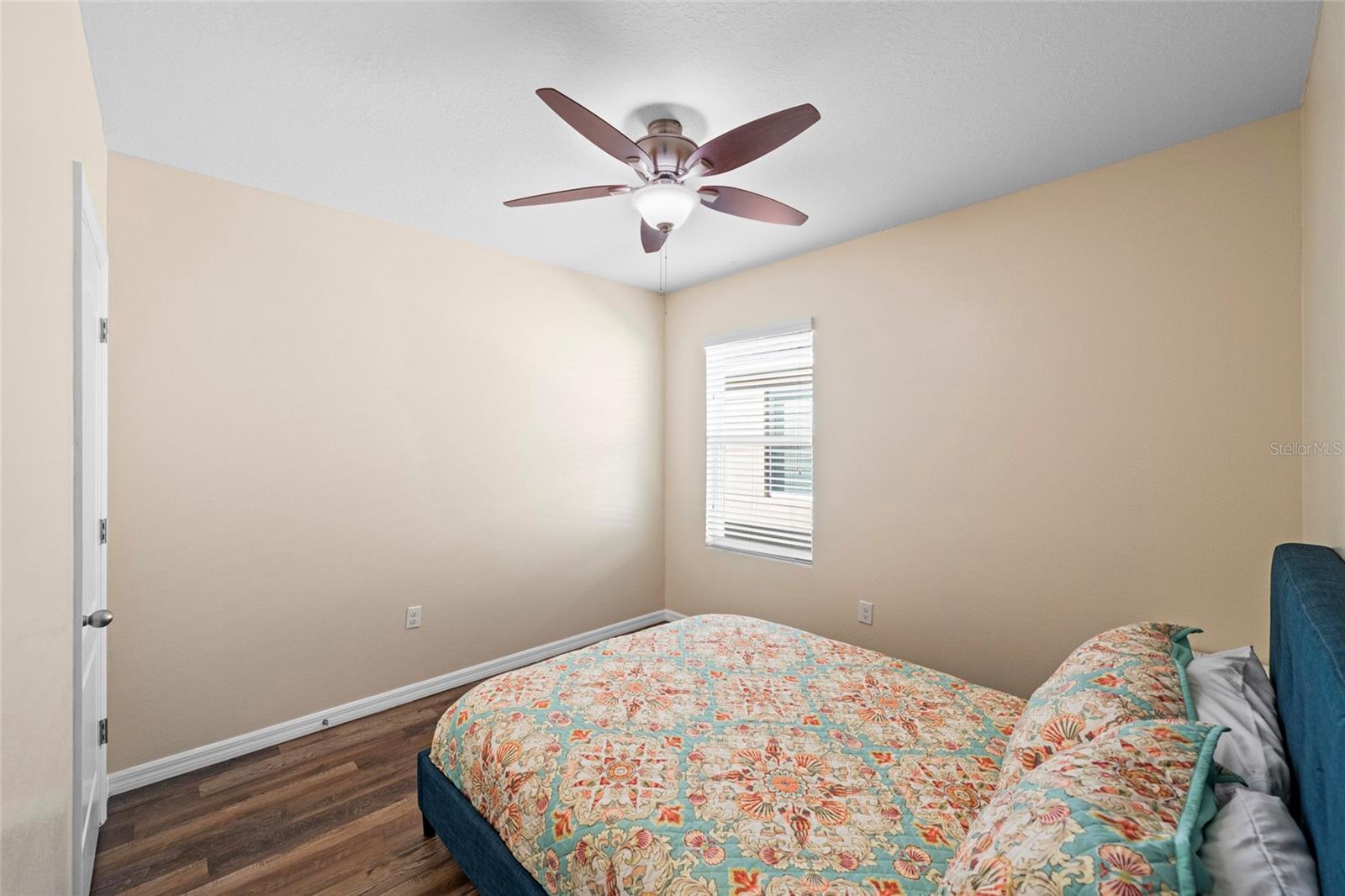 Image 16 of 37 For 15224 Peaceful Bull Place