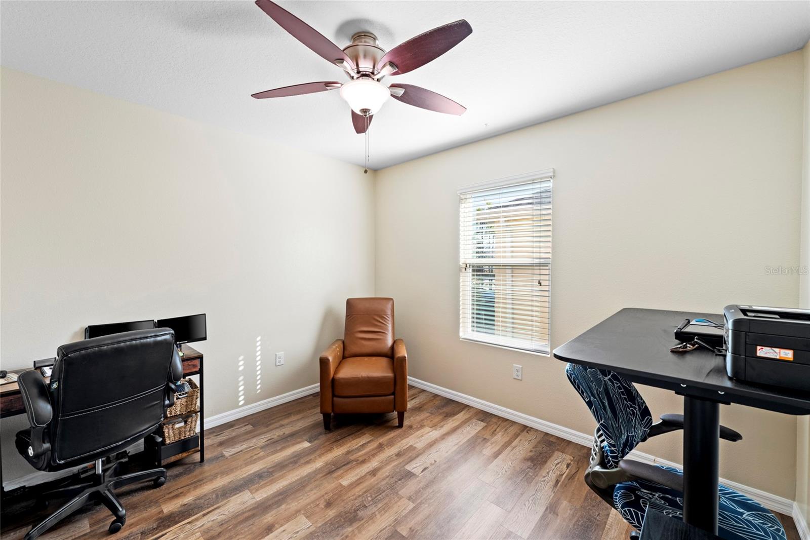 Image 20 of 37 For 15224 Peaceful Bull Place