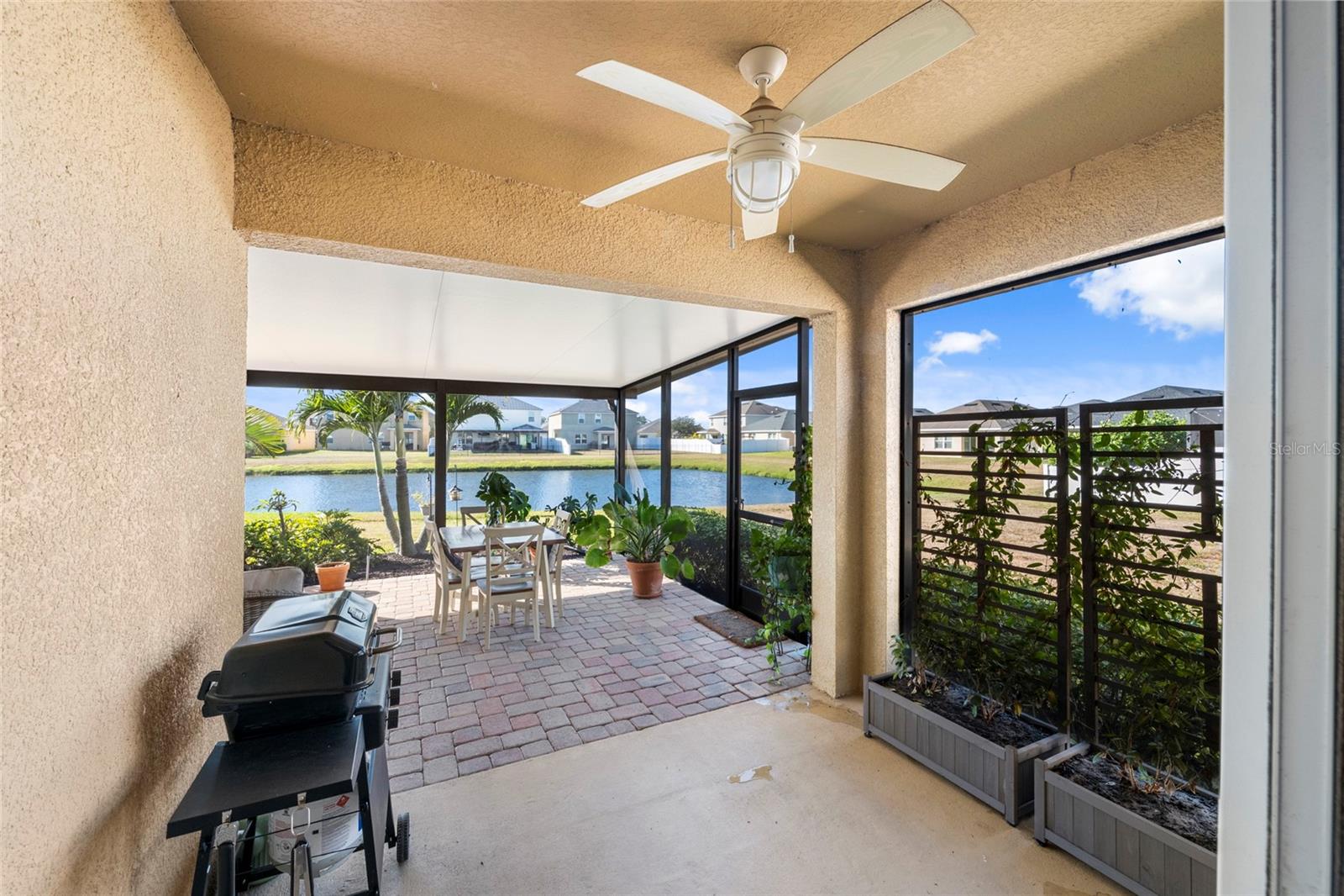 Image 24 of 37 For 15224 Peaceful Bull Place