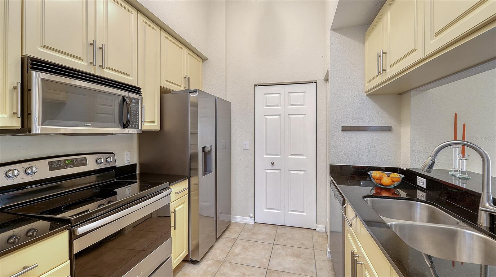 Image 14 of 56 For 1064 Tamiami Trail 1125