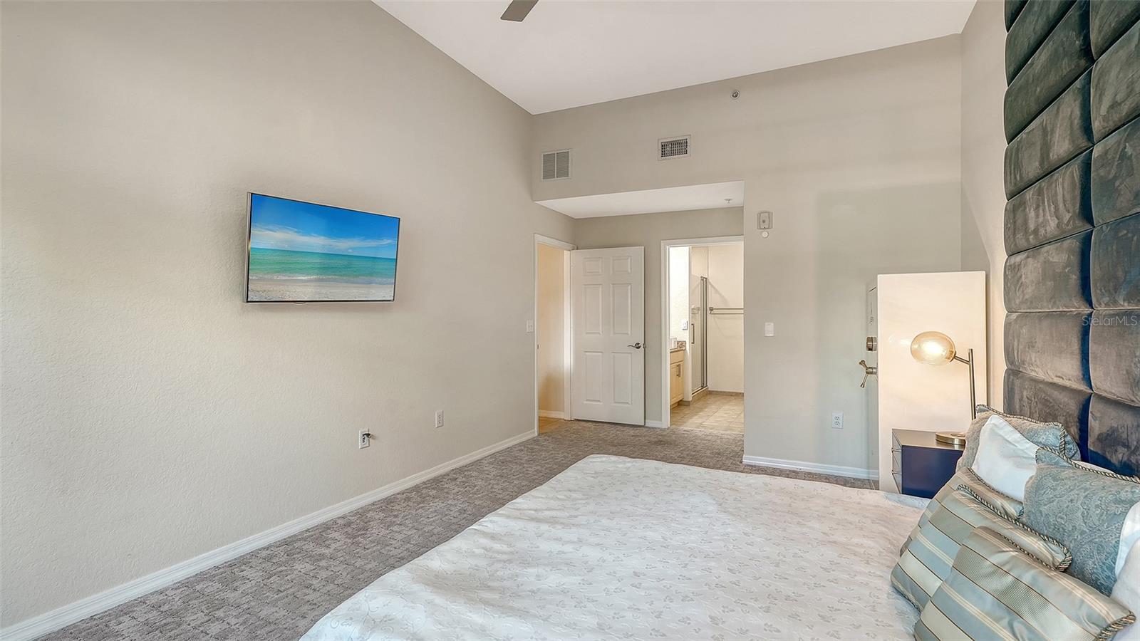 Image 21 of 56 For 1064 Tamiami Trail 1125