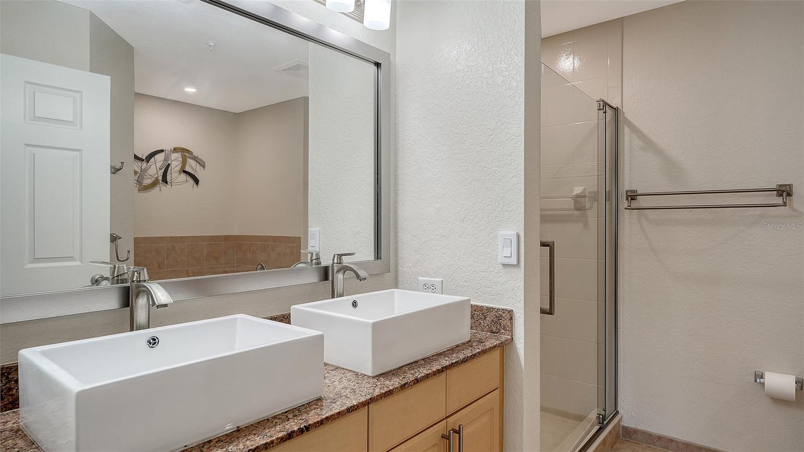 Image 23 of 56 For 1064 Tamiami Trail 1125