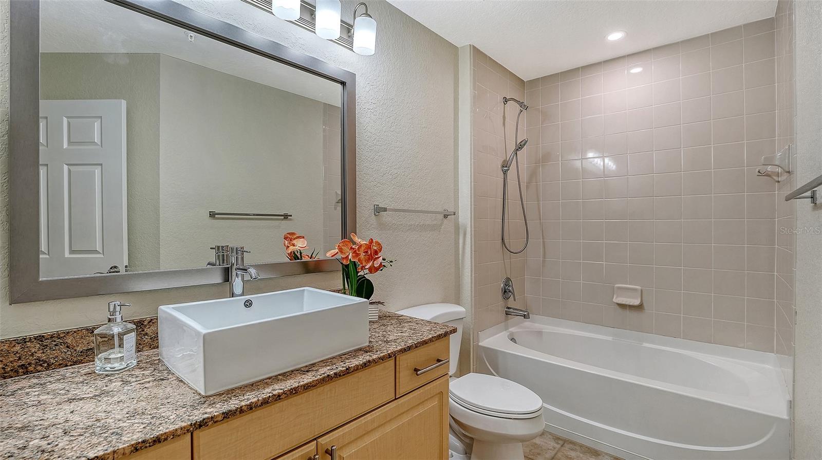 Image 28 of 56 For 1064 Tamiami Trail 1125