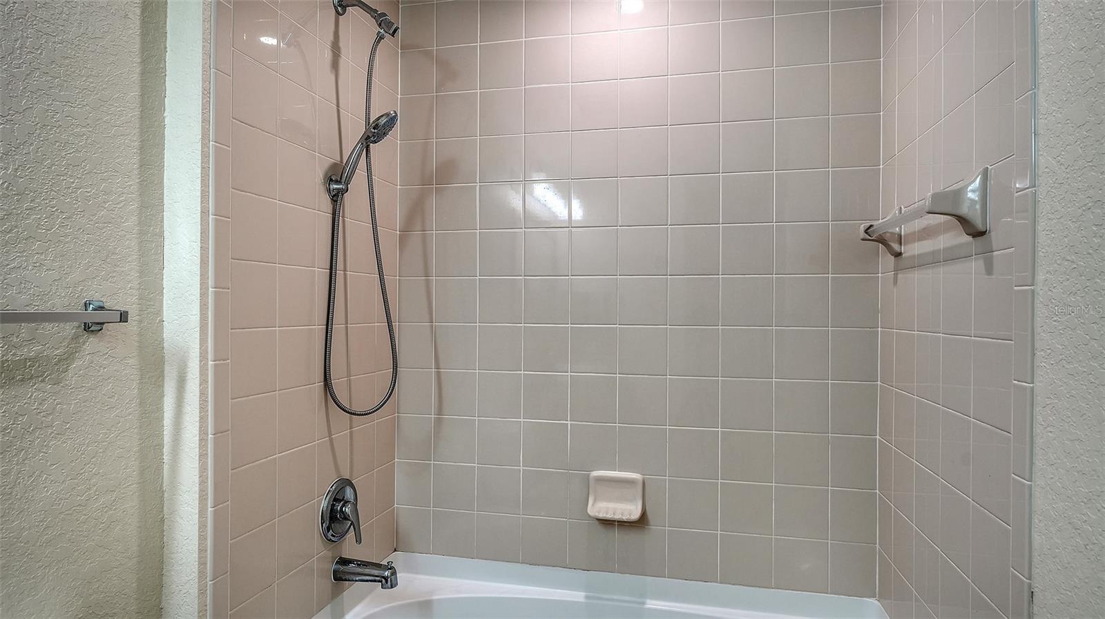 Image 29 of 56 For 1064 Tamiami Trail 1125