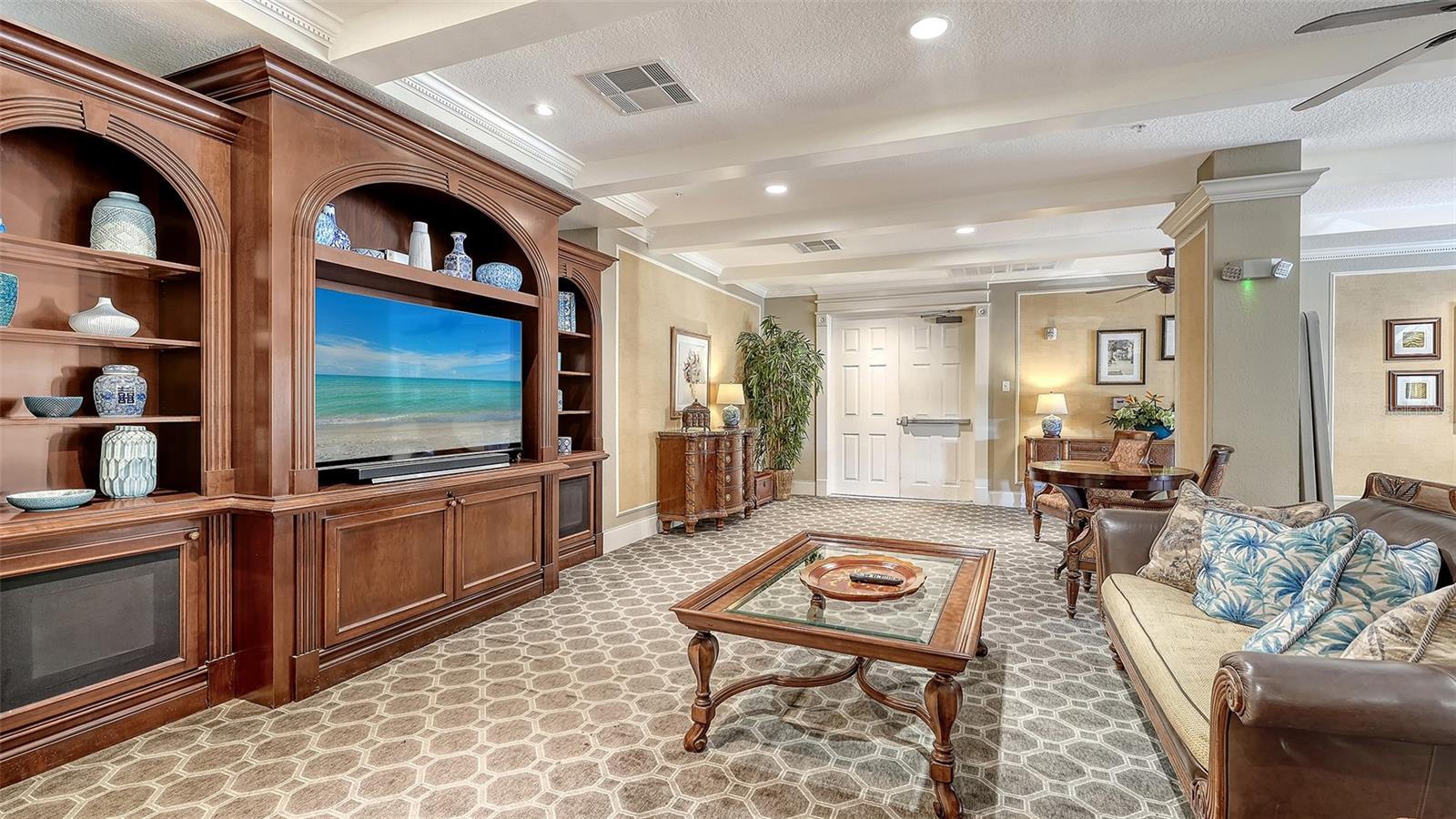 Image 44 of 56 For 1064 Tamiami Trail 1125