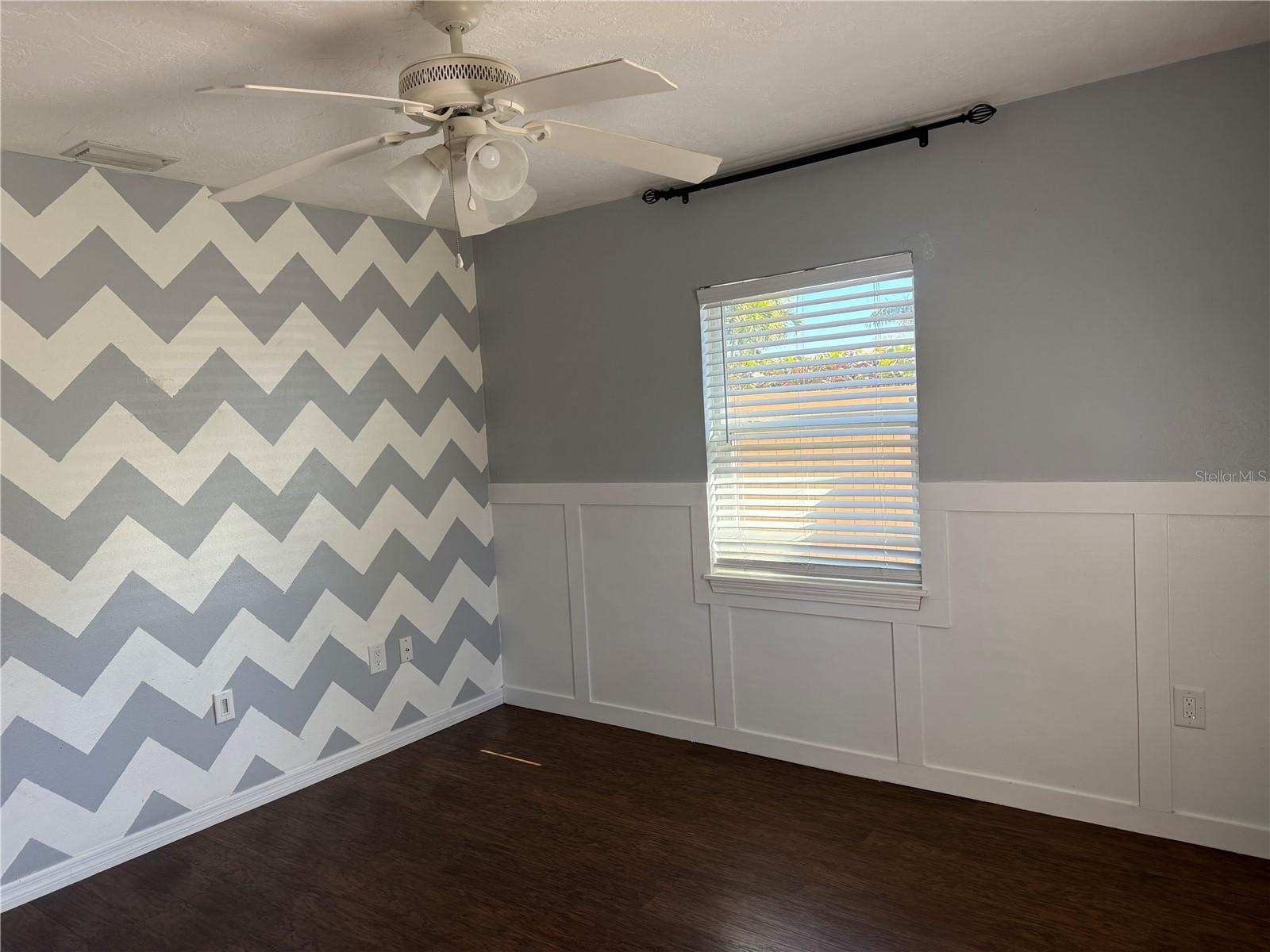 Image 11 of 14 For 4310 7th Avenue W