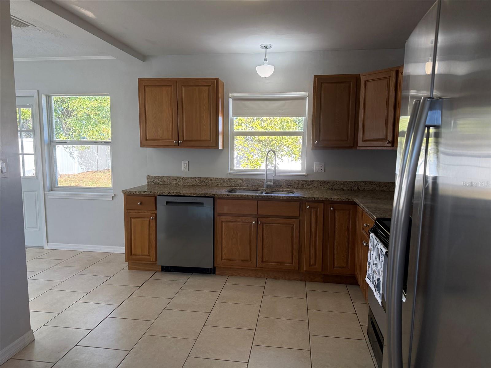 Image 6 of 14 For 4310 7th Avenue W