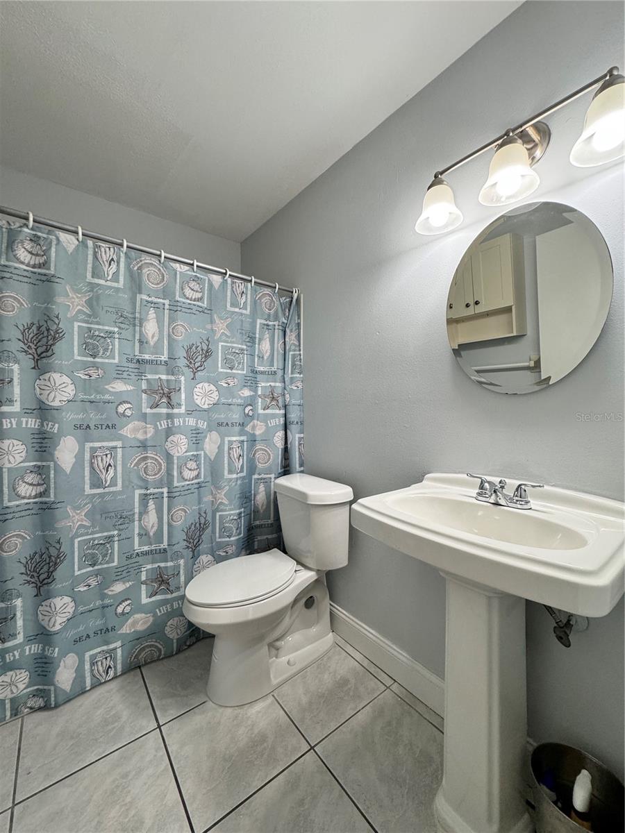 Image 19 of 37 For 3610 59th Avenue W 3610