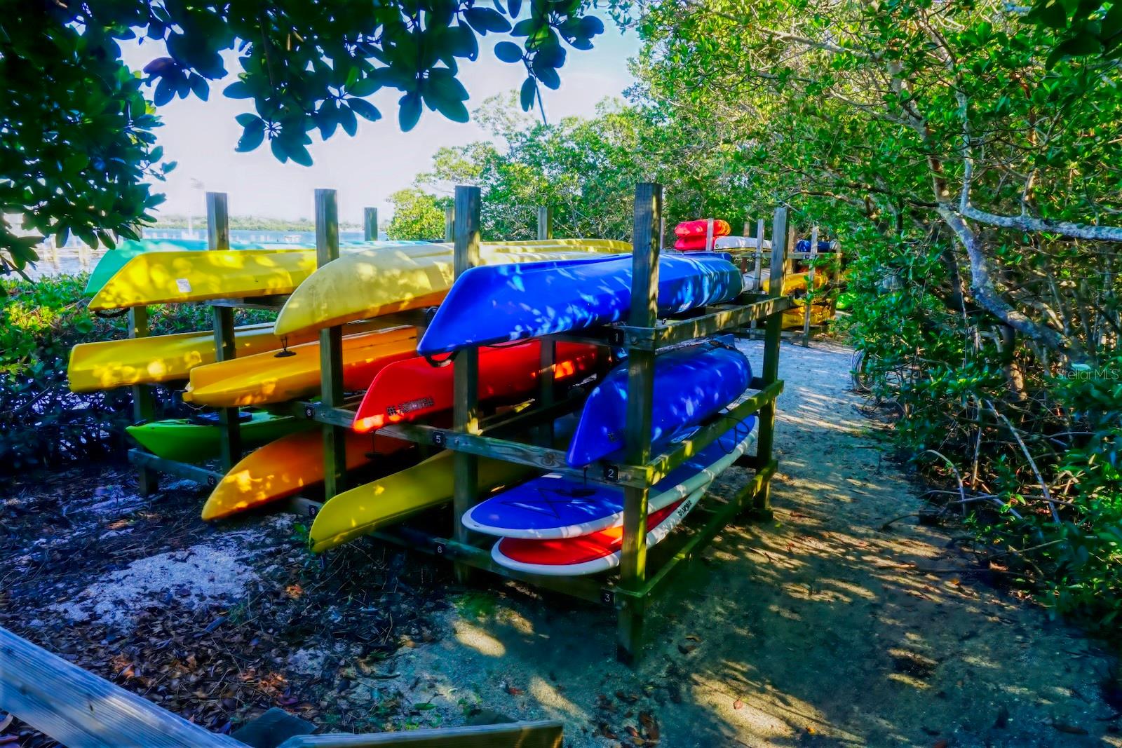 Image 40 of 63 For 8767 Midnight Pass Road 101f