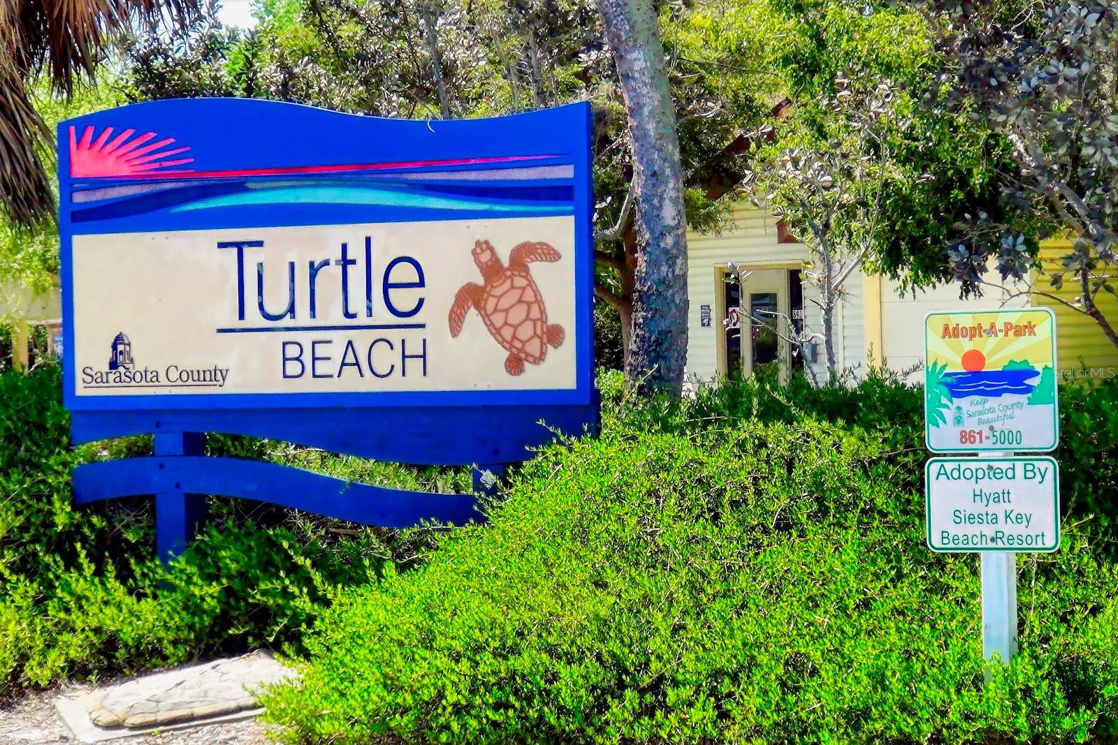 Image 49 of 63 For 8767 Midnight Pass Road 101f