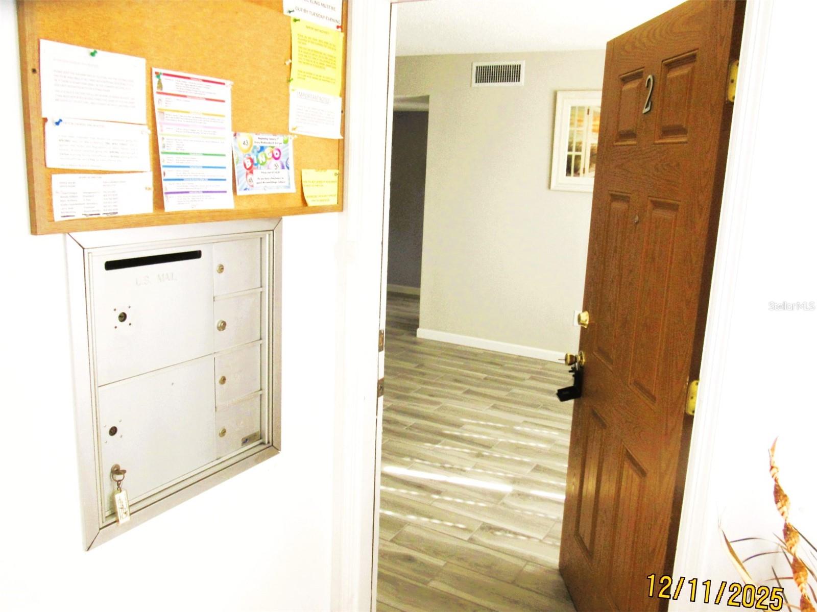 Image 3 of 11 For 4158 Tamiami Trail Q2