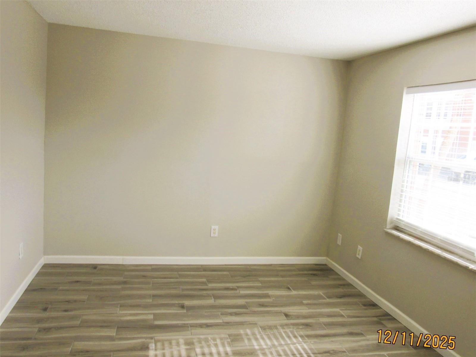 Image 7 of 11 For 4158 Tamiami Trail Q2