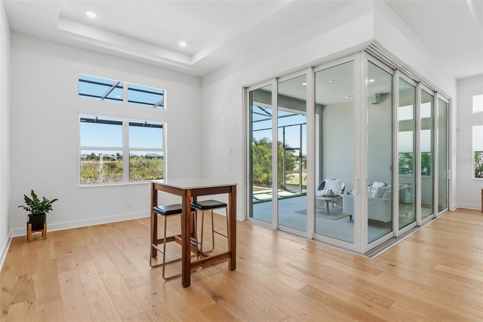 Image 11 of 46 For 7982 Redonda Loop