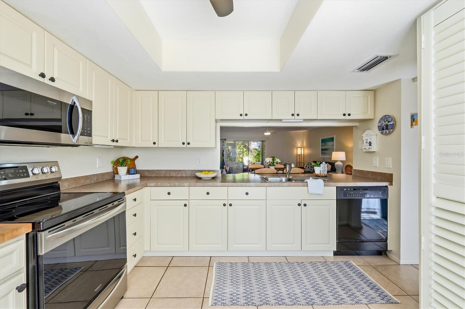 Image 11 of 57 For 112 Jose Gaspar Drive 112