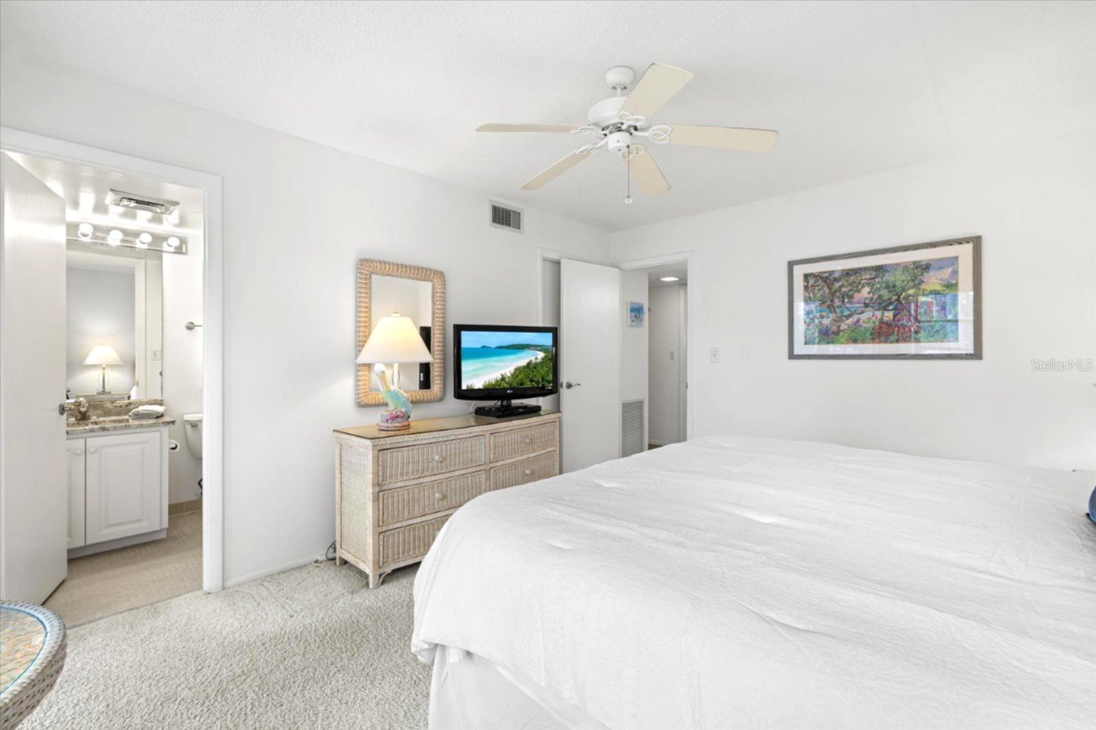 Image 14 of 46 For 1300 Portofino Drive S206