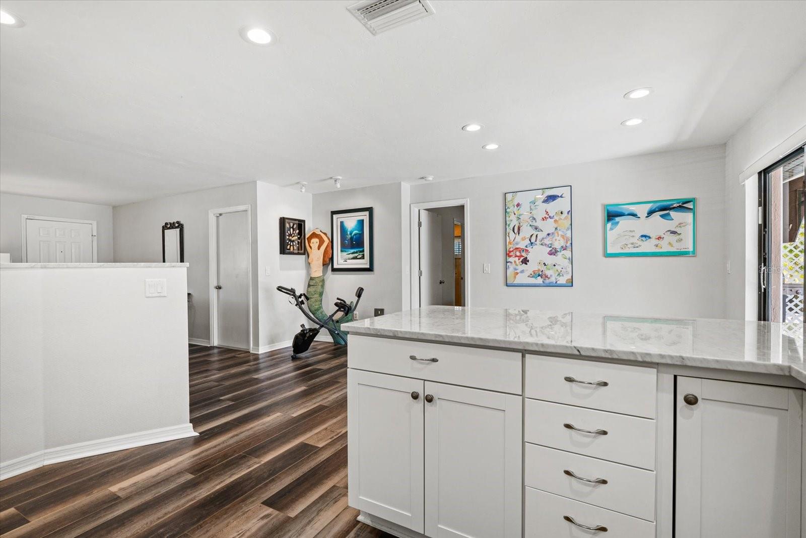 Image 7 of 24 For 4132 Prairie View Drive