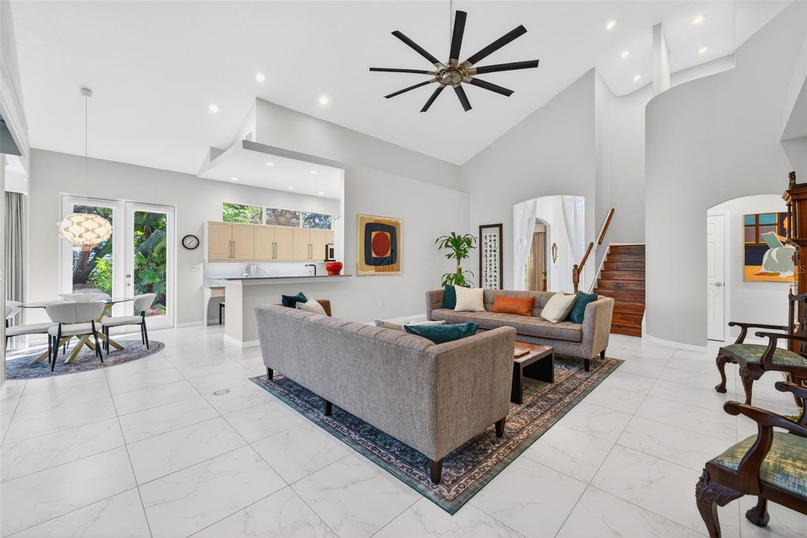 Image 14 of 60 For 8023 Desoto Woods Drive