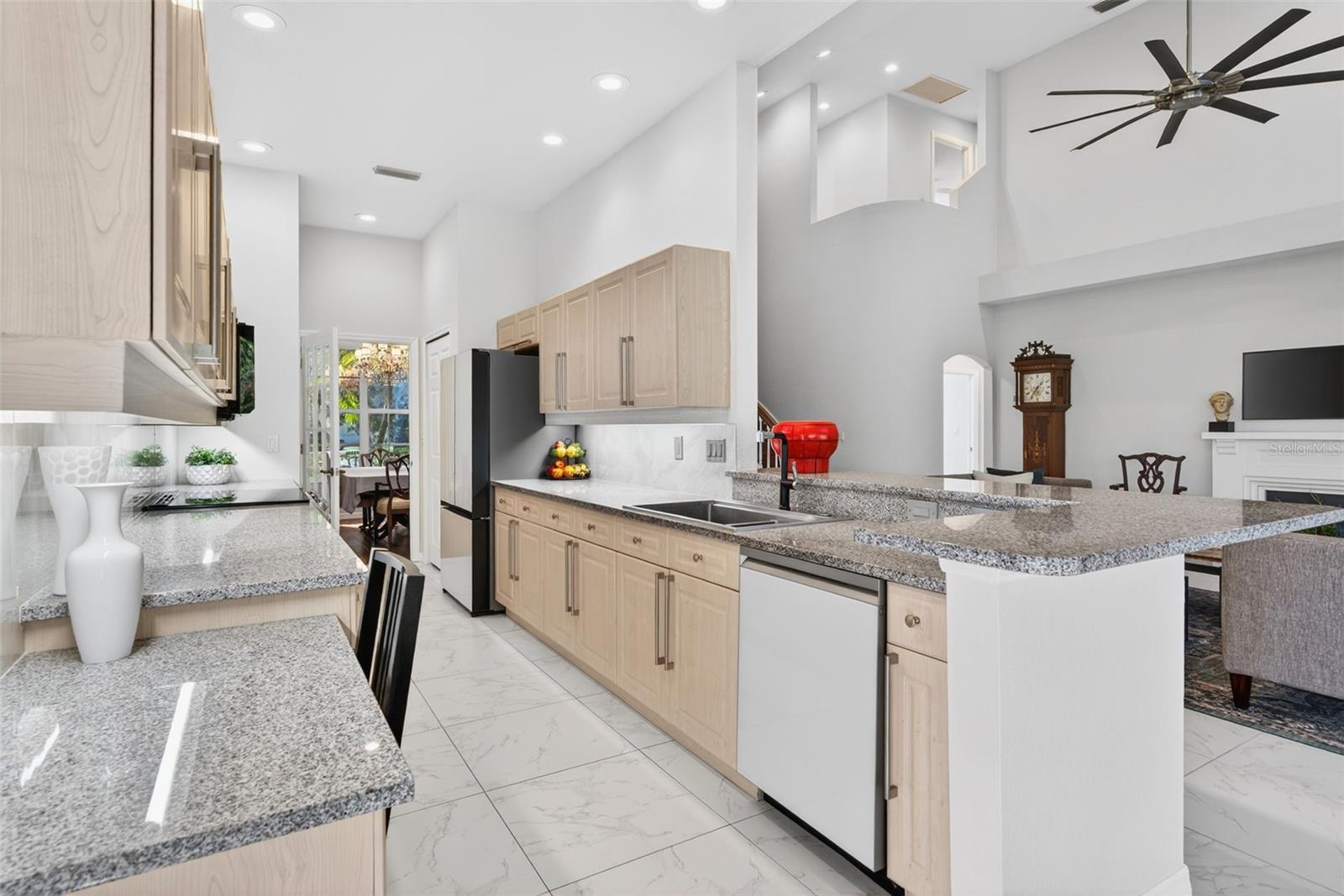 Image 20 of 60 For 8023 Desoto Woods Drive