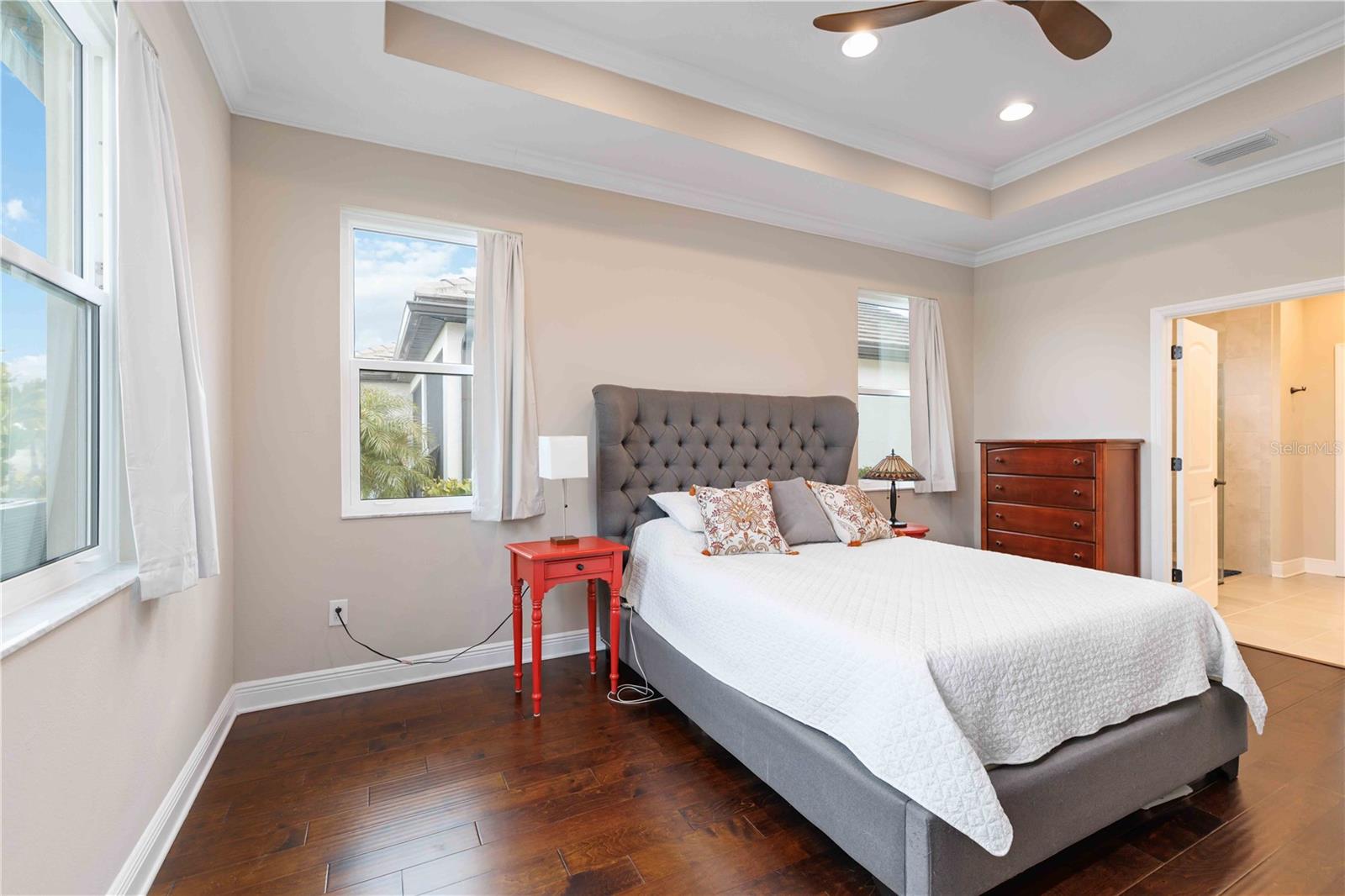 Image 20 of 55 For 4828 Antrim Drive