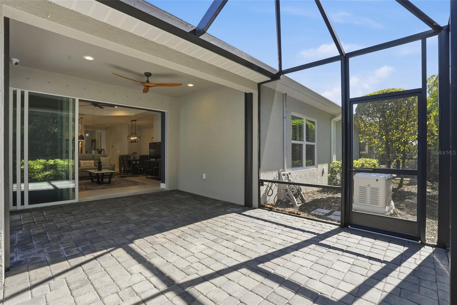 Image 33 of 39 For 11655 Solano Drive