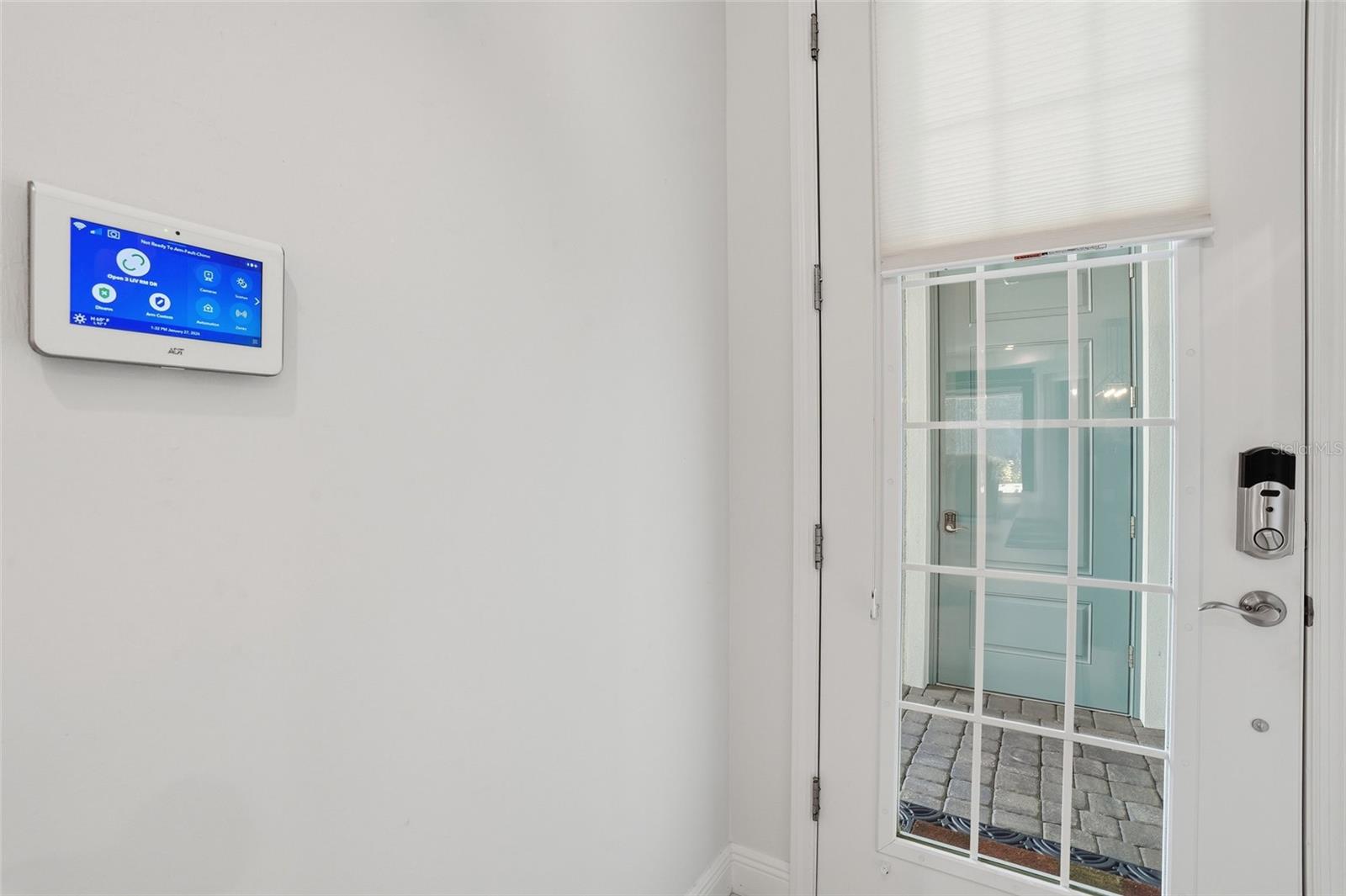 Image 5 of 39 For 11655 Solano Drive