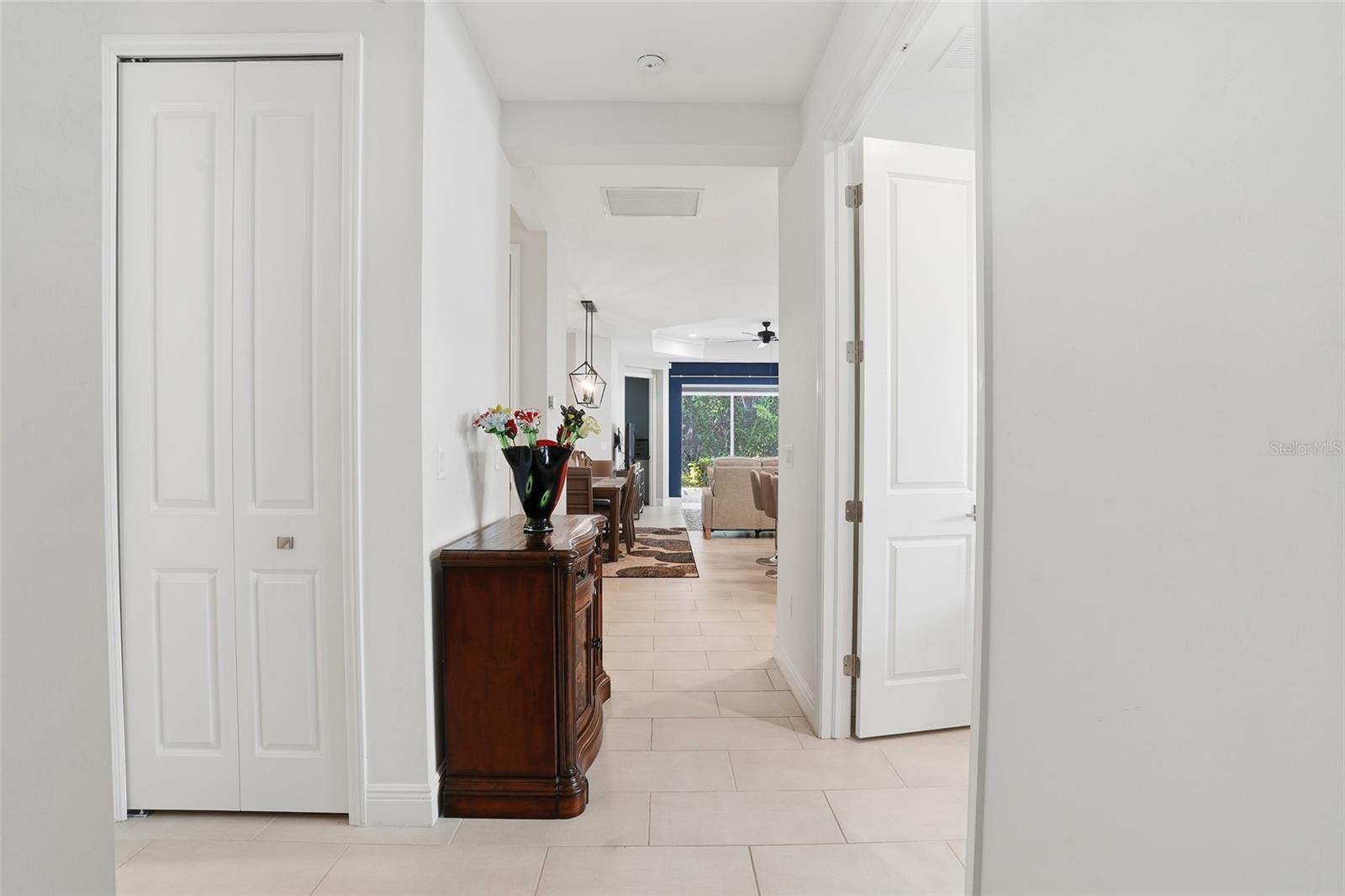 Image 6 of 39 For 11655 Solano Drive