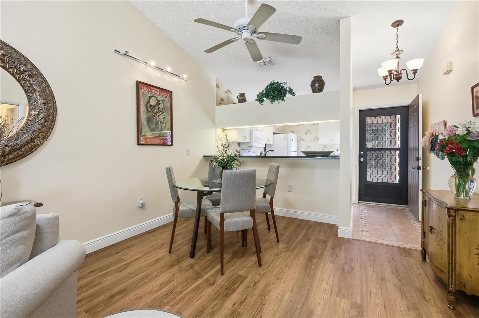 Image 11 of 33 For 2906 Oak Lane