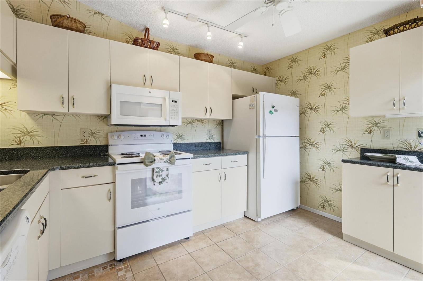 Image 13 of 33 For 2906 Oak Lane